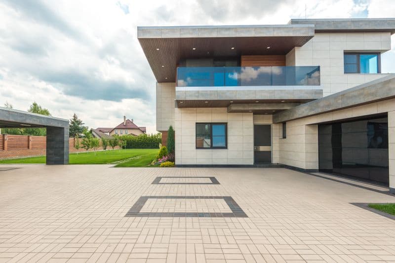 Driveway & Walkway Cleaning